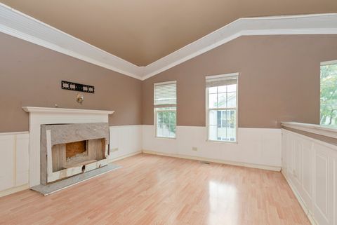 Tiny photo for 799 Symphony Drive, Aurora, IL 60504 (MLS # 12489596)