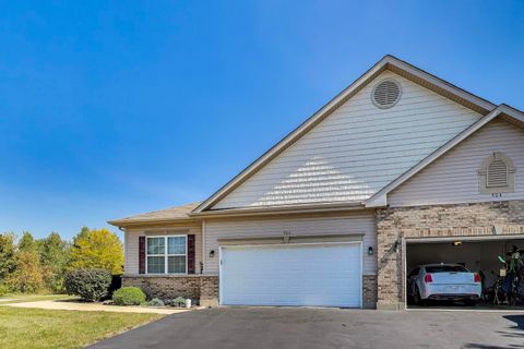 Tiny photo for 900 Yorktown Street, McHenry, IL 60050 (MLS # 12578467)