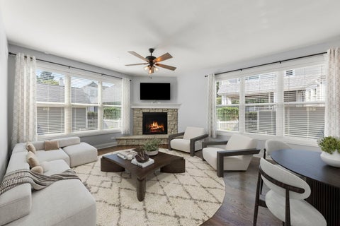 Tiny photo for 799 Hill Avenue, Glen Ellyn, IL 60137 (MLS # 12731993)