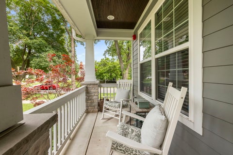Tiny photo for 799 Hill Avenue, Glen Ellyn, IL 60137 (MLS # 12731993)