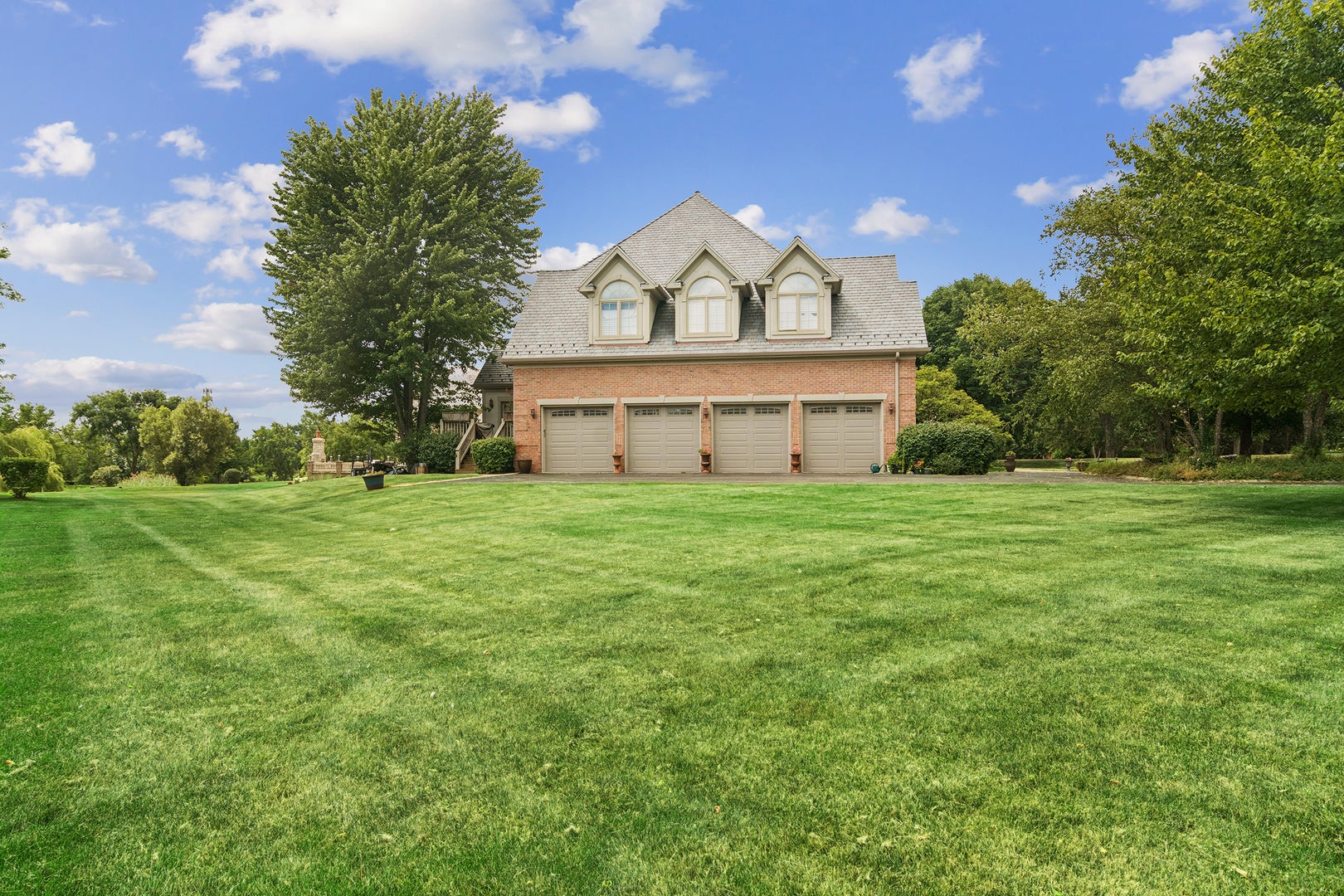 4563 ELEANOR Drive
