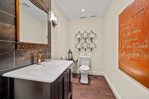 Tiny photo for 615 Marion Avenue, St. Charles, IL 60174 (MLS # 12483533)