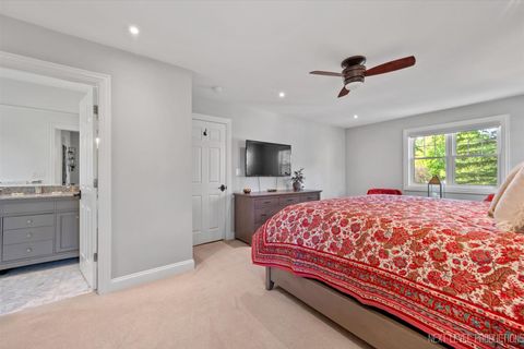 Tiny photo for 615 Marion Avenue, St. Charles, IL 60174 (MLS # 12483533)