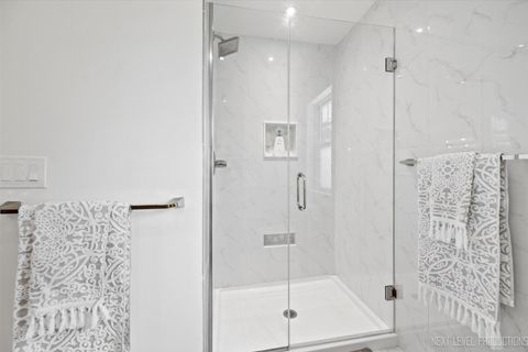 Tiny photo for 615 Marion Avenue, St. Charles, IL 60174 (MLS # 12483533)