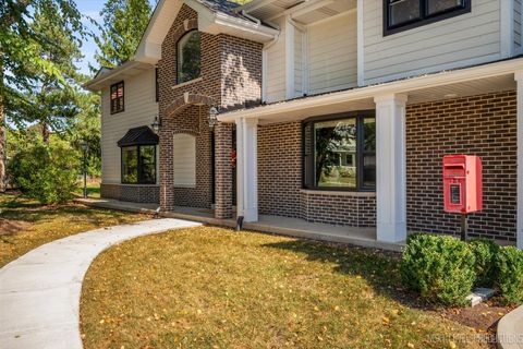 Tiny photo for 615 Marion Avenue, St. Charles, IL 60174 (MLS # 12483533)