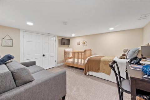 Tiny photo for 615 Marion Avenue, St. Charles, IL 60174 (MLS # 12483533)