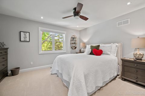 Tiny photo for 615 Marion Avenue, St. Charles, IL 60174 (MLS # 12483533)