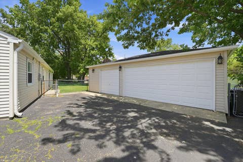 Tiny photo for 113 Parklawn Court, Bolingbrook, IL 60440 (MLS # 12696652)