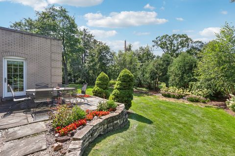 Tiny photo for 846 Wagner Road, Glenview, IL 60025 (MLS # 12555170)