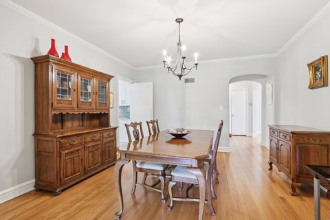 Tiny photo for 846 Wagner Road, Glenview, IL 60025 (MLS # 12555170)