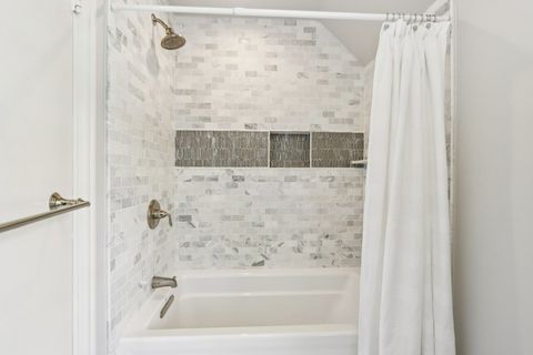 Tiny photo for 846 Wagner Road, Glenview, IL 60025 (MLS # 12555170)