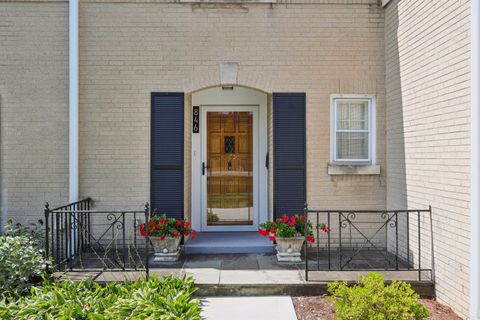 Tiny photo for 846 Wagner Road, Glenview, IL 60025 (MLS # 12555170)