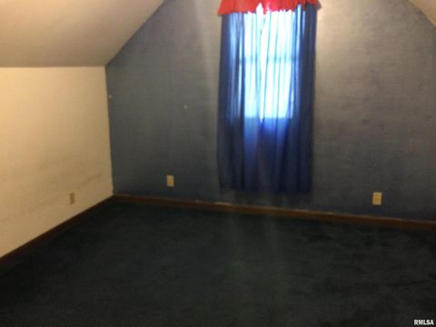 Tiny photo for 203 E Whitlock Street, Jonesboro, IL 62952 (MLS # QC4266986)