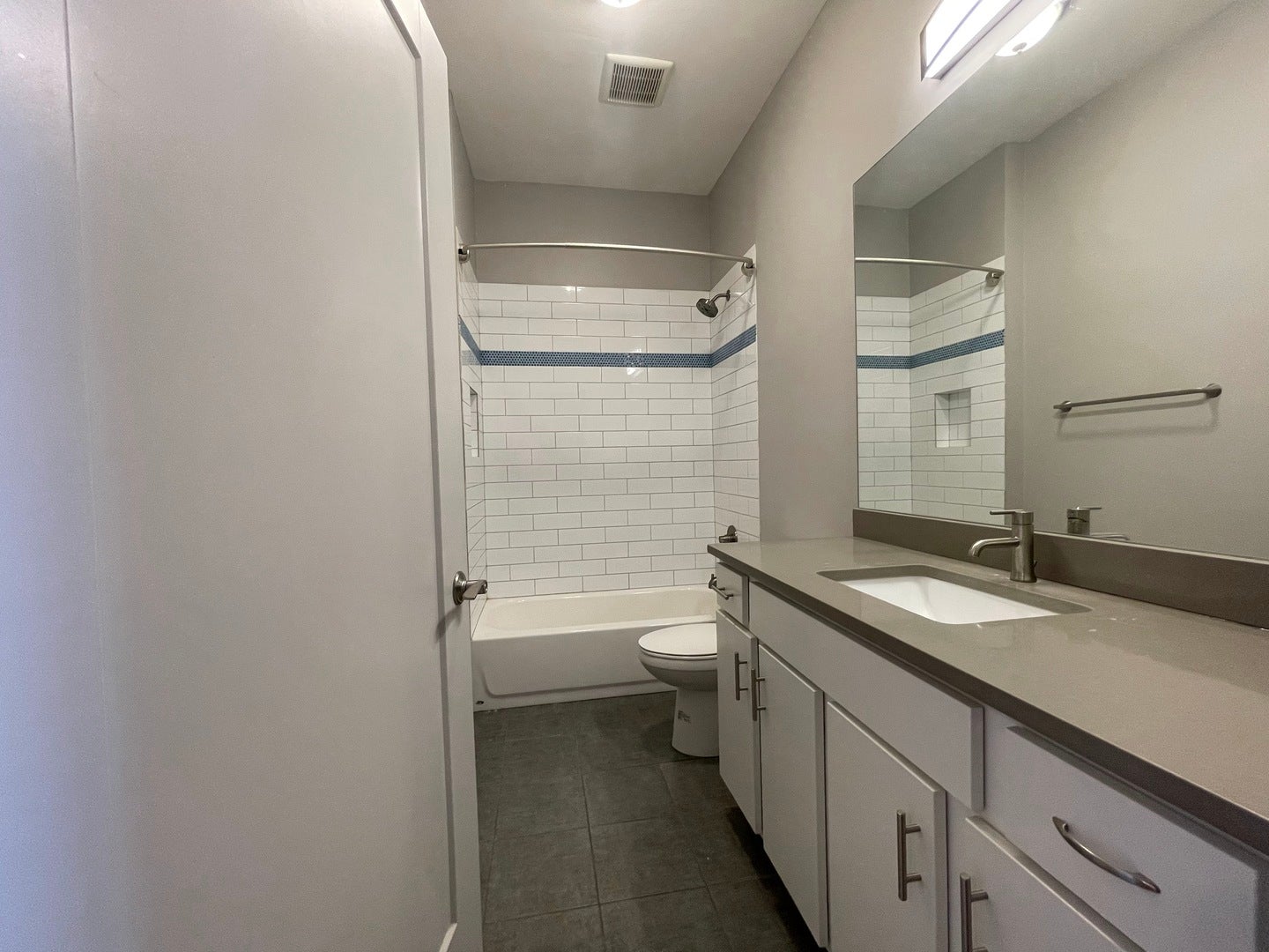 1432 W 21st Street 113