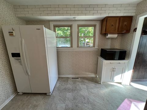 Tiny photo for 29W051 Warrenville Road, Warrenville, IL 60555 (MLS # 12505400)