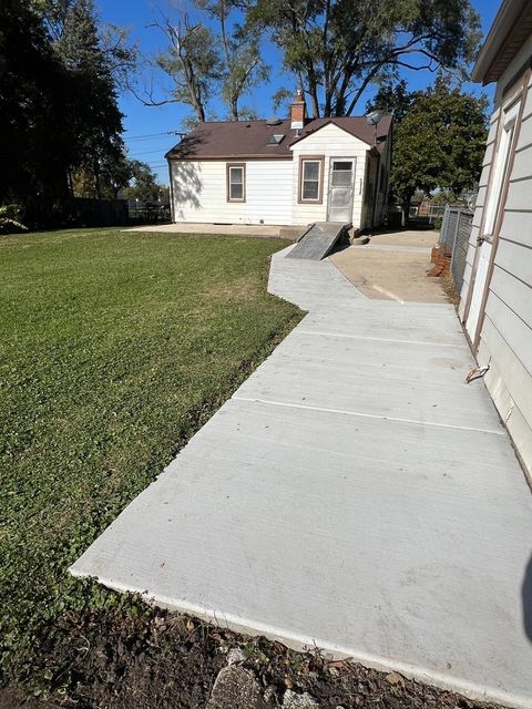 Tiny photo for 29W051 Warrenville Road, Warrenville, IL 60555 (MLS # 12505400)