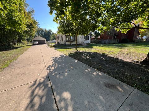 Tiny photo for 29W051 Warrenville Road, Warrenville, IL 60555 (MLS # 12505400)
