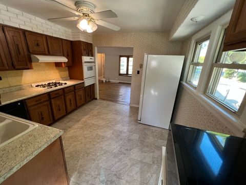 Tiny photo for 29W051 Warrenville Road, Warrenville, IL 60555 (MLS # 12505400)