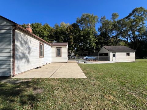 Tiny photo for 29W051 Warrenville Road, Warrenville, IL 60555 (MLS # 12505400)