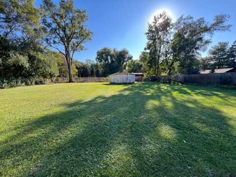 Tiny photo for 29W051 Warrenville Road, Warrenville, IL 60555 (MLS # 12505400)