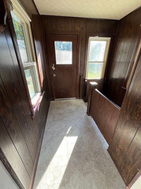 Tiny photo for 29W051 Warrenville Road, Warrenville, IL 60555 (MLS # 12505400)