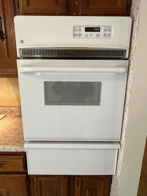 Tiny photo for 29W051 Warrenville Road, Warrenville, IL 60555 (MLS # 12505400)