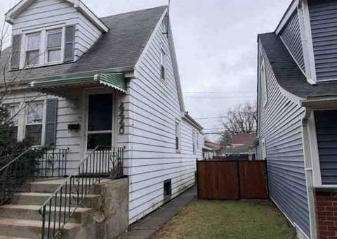 Tiny photo for 4440 N Narragansett Avenue, Harwood Heights, IL 60706 (MLS # 12676804)