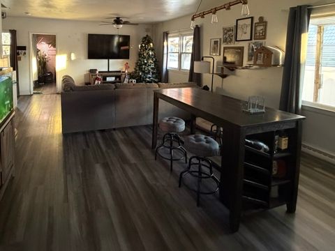 Tiny photo for 911 Parks Lane, Ottawa, IL 61350 (MLS # 12519088)