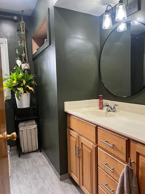 Tiny photo for 911 Parks Lane, Ottawa, IL 61350 (MLS # 12519088)