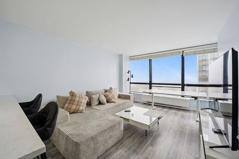 Tiny photo for 5415 N SHERIDAN Road #3008, Chicago, IL 60640 (MLS # 12590219)