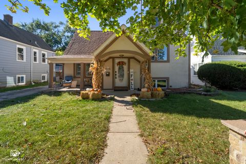 Photo of 14826 Karlov Avenue, Midlothian, IL 60445 (MLS # 12493003)
