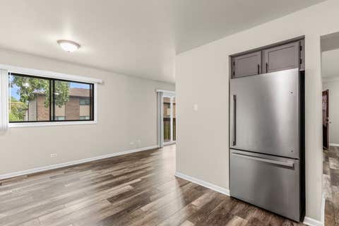 Tiny photo for 401 Concord Avenue #G, South Elgin, IL 60177 (MLS # 12677690)