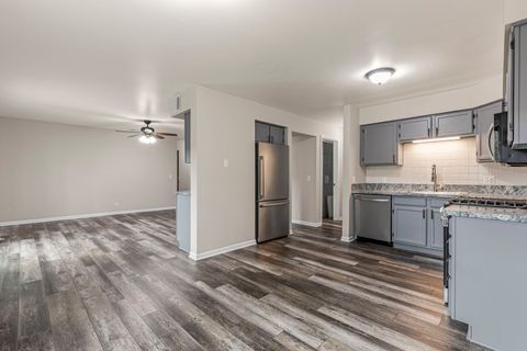 Tiny photo for 401 Concord Avenue #G, South Elgin, IL 60177 (MLS # 12677690)