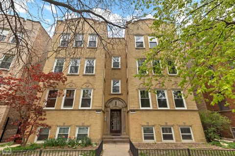 7546-48 N Oakley Avenue Chicago IL 60645