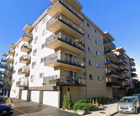 Photo of 7428 W Washington Street #205, Forest Park, IL 60130 (MLS # 12480055) Photo of 7428 W Washington Street #205, Forest Park, IL 60130 (MLS # 12480055)