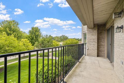 A home in Woodridge