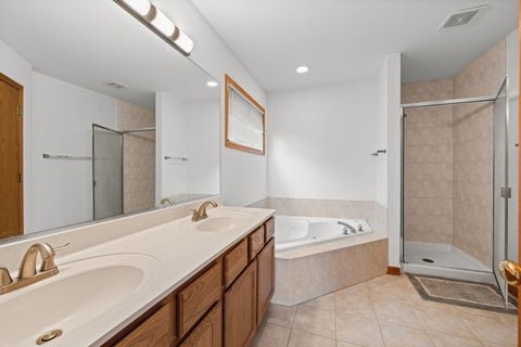 Tiny photo for 3780 Wilke Road, Rolling Meadows, IL 60008 (MLS # 12767047)