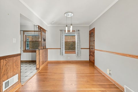Tiny photo for 5120 N Mont Clare Avenue, Chicago, IL 60656 (MLS # 12779318)