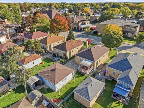 Tiny photo for 5120 N Mont Clare Avenue, Chicago, IL 60656 (MLS # 12779318)