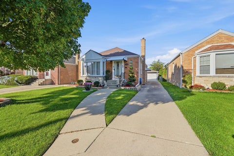 Tiny photo for 5120 N Mont Clare Avenue, Chicago, IL 60656 (MLS # 12779318)