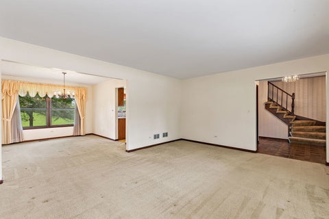 Tiny photo for 1105 Beach Comber Drive, Schaumburg, IL 60193 (MLS # 12734560)