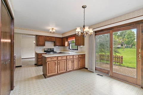 Tiny photo for 1105 Beach Comber Drive, Schaumburg, IL 60193 (MLS # 12734560)