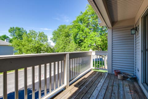 Tiny photo for 1209 BRADWELL Lane #E, Mundelein, IL 60060 (MLS # 12660358)