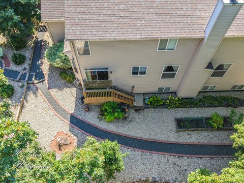 Tiny photo for 496 Oakhurst Lane, Carpentersville, IL 60110 (MLS # 12531208)