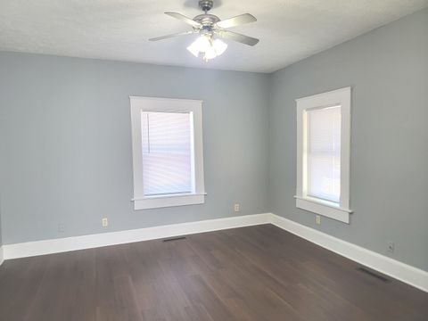 Tiny photo for 814 W Olive Street, Bloomington, IL 61701 (MLS # 12483705)