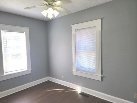 Tiny photo for 814 W Olive Street, Bloomington, IL 61701 (MLS # 12483705)