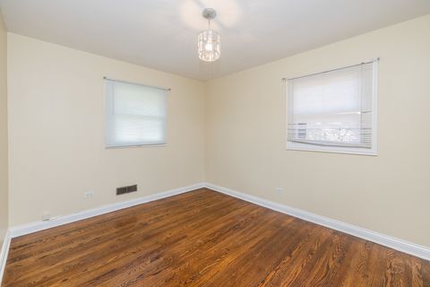 Tiny photo for 14 Arrowhead Drive, Thornton, IL 60476 (MLS # 12554579)