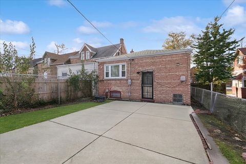 Tiny photo for 9921 S Morgan Street, Chicago, IL 60643 (MLS # 12379736)