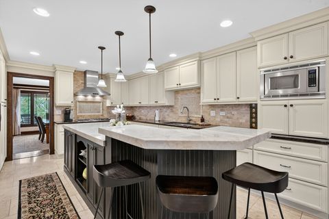 Tiny photo for 1886 Clover Drive, Inverness, IL 60067 (MLS # 12478830)