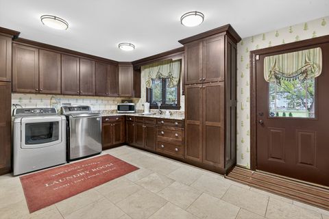 Tiny photo for 1886 Clover Drive, Inverness, IL 60067 (MLS # 12478830)